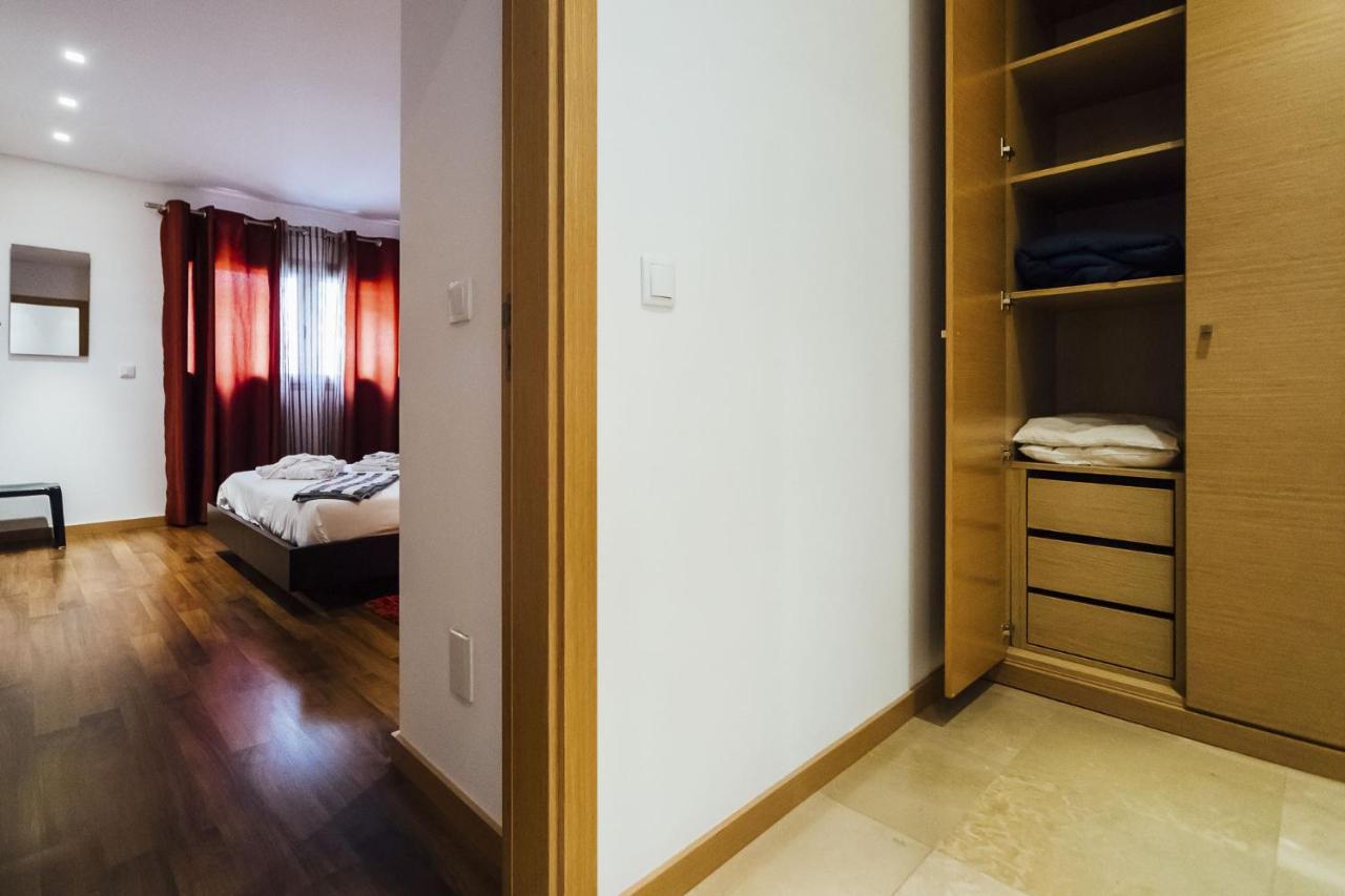 Baia Residence 2 - Holiday Apartments - By Sch Сан-Мартинью-ду-Порту Экстерьер фото